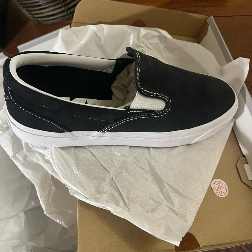 Converse Black and White Men's Slip-On Loafers skate